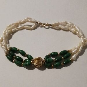 14kt Gold Fresh Water Pearl And Green Bracelet